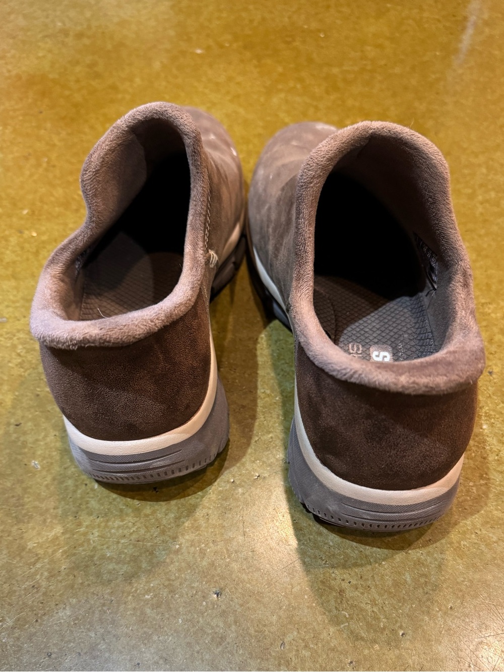 Skechers Women’s size 10 Chocolate Brown Slip-On Comfort Suede Ankle Boot - Picture 10 of 11